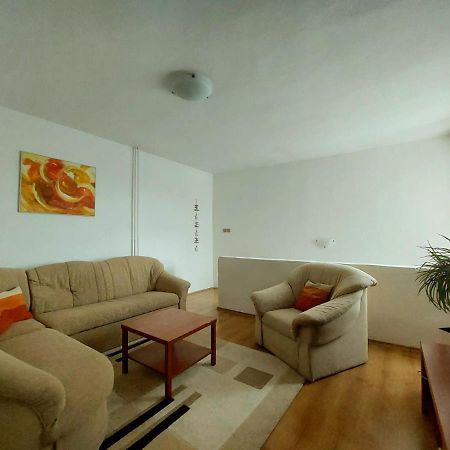 Naty Apartman Haniska Ngoại thất bức ảnh