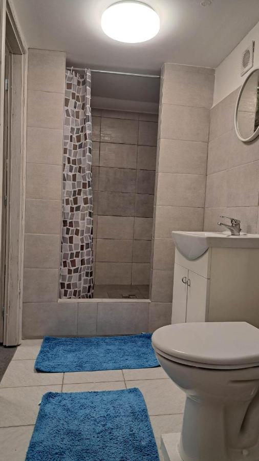 Naty Apartman Haniska Ngoại thất bức ảnh