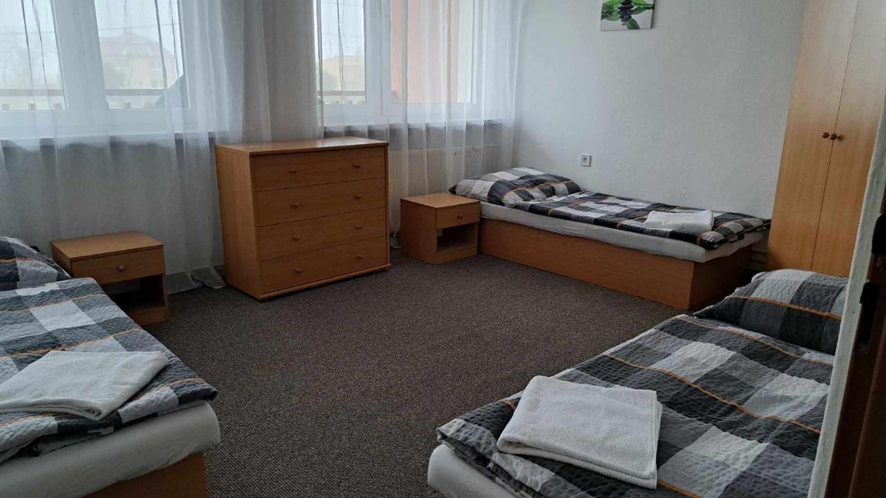 Naty Apartman Haniska Ngoại thất bức ảnh